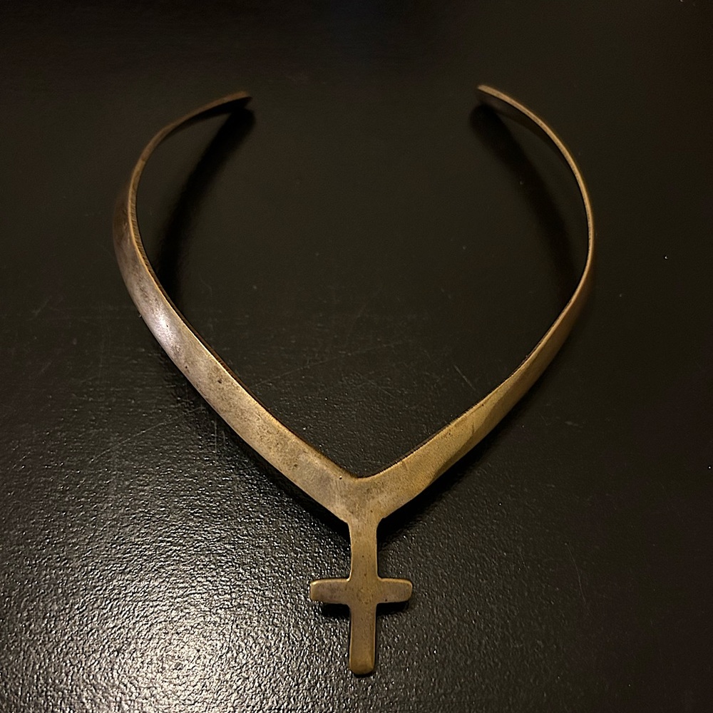Vintage gothic style silver choker